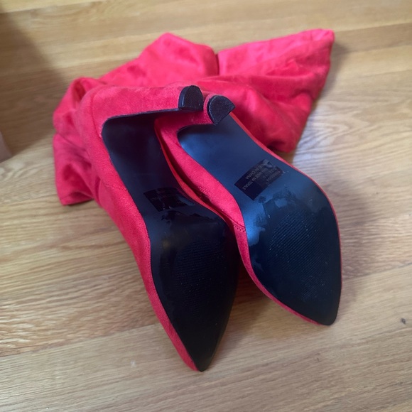 Never Worn- Red Suede Boots- Size 10- comes with original box - Picture 3 of 5